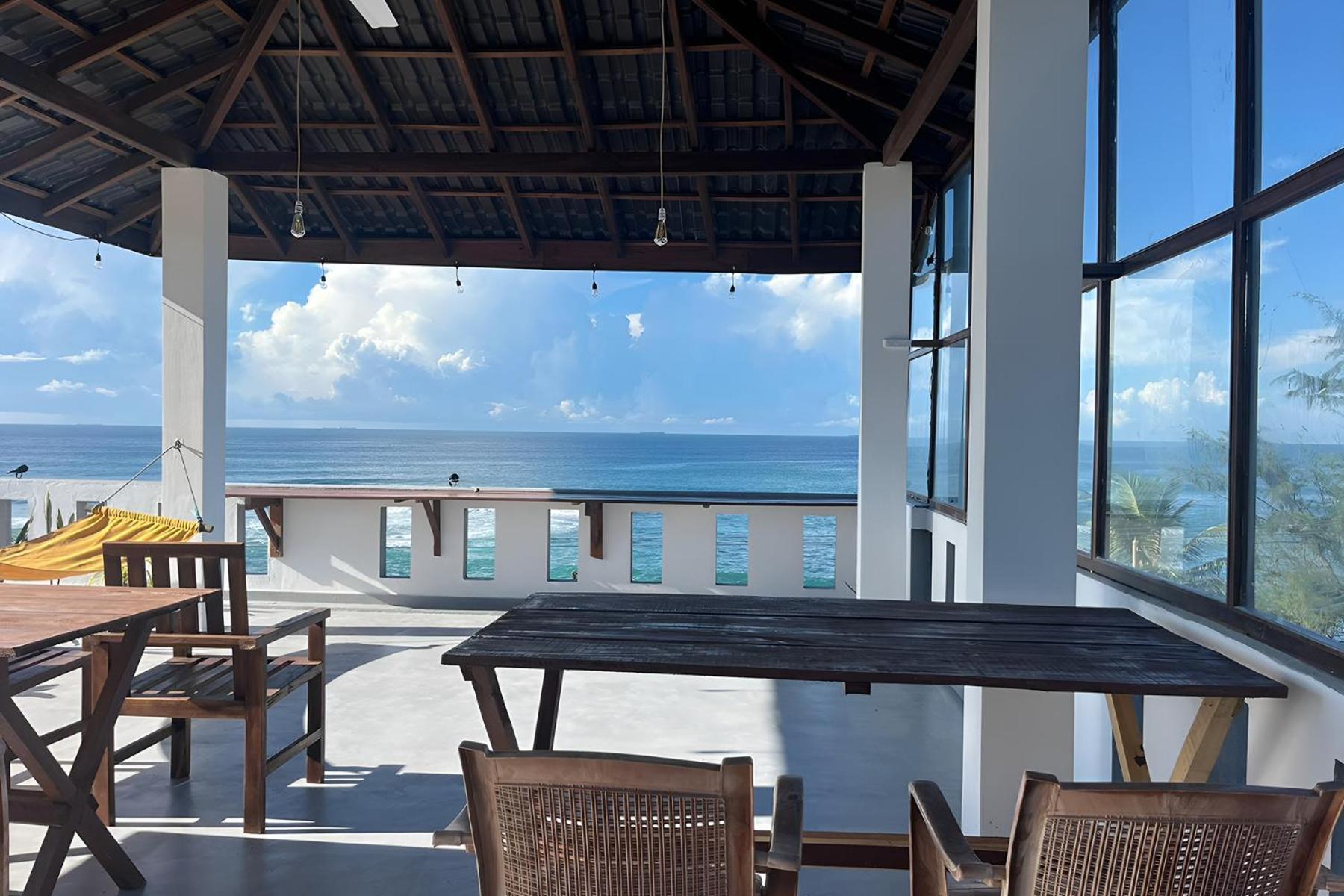 Shehara Sun Surf Lodge ミディガマ・イースト エクステリア 写真